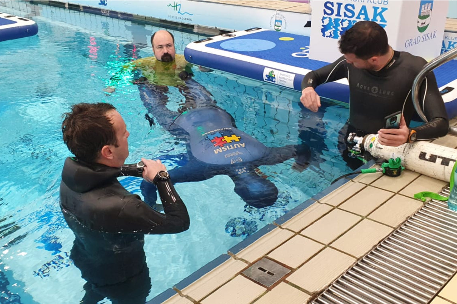 新闻稿 - 莫尔查诺夫斯运动员在克罗地亚泳池自由潜水全国锦标赛上创下 3 项新世界纪录