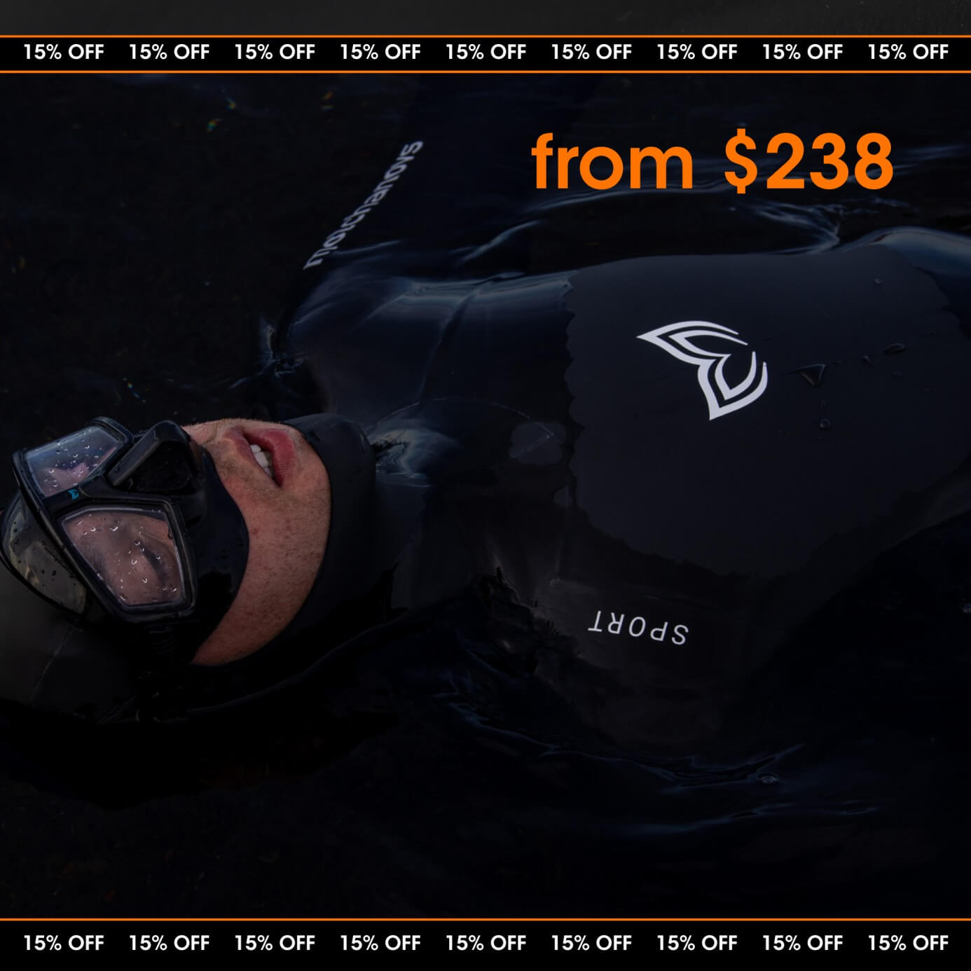 An athlete doing a Free Immersion dive while wearing a Molchanovs men's freediving wetsuit.